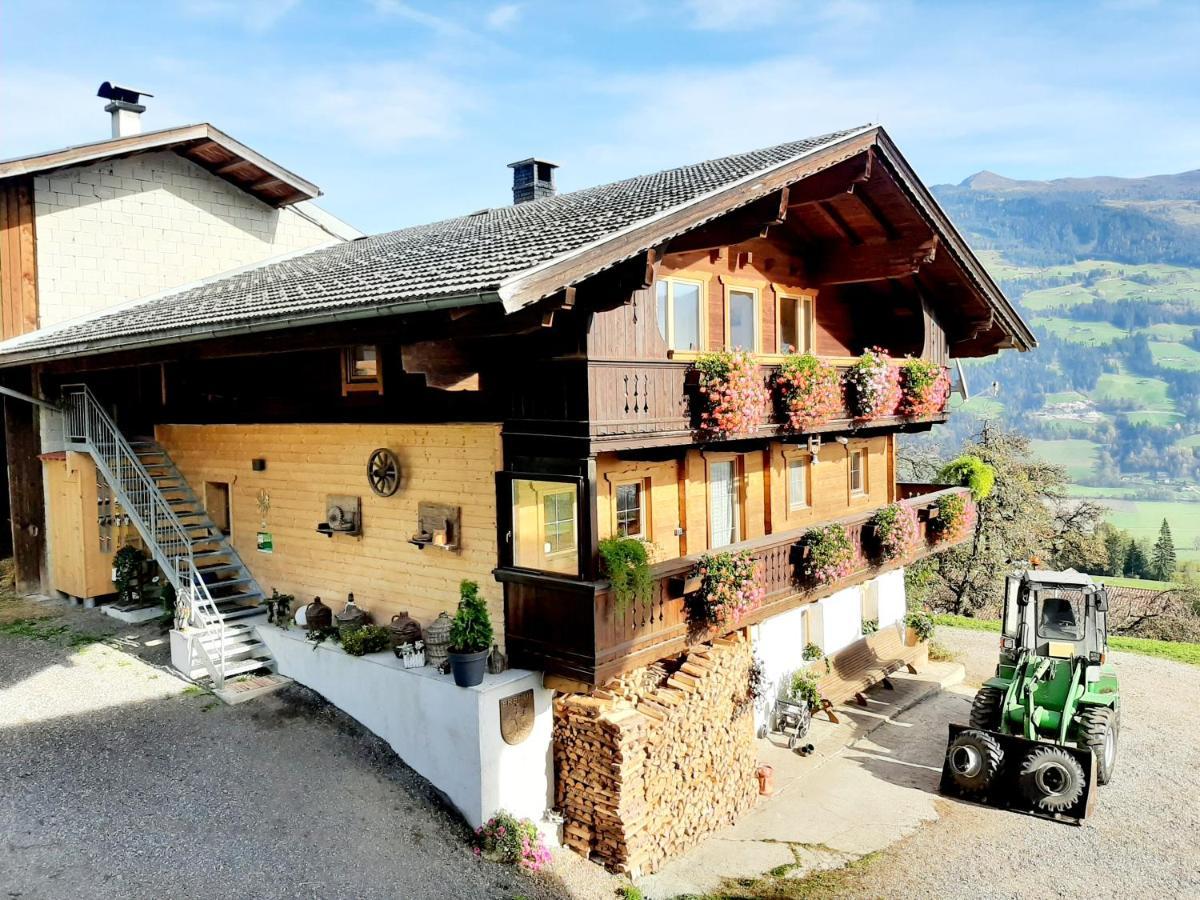 Apartament Staudach, *